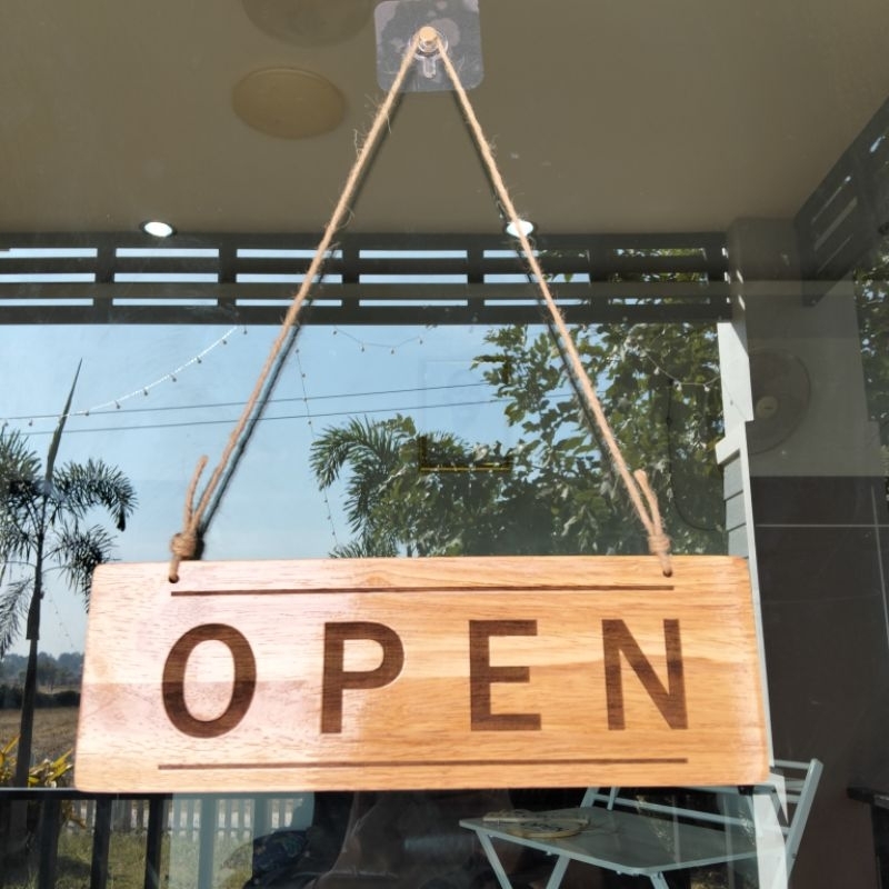 ป้ายเปิดปิดร้าน (open-closed) ขนาดยาว ทำจากไม้แท้ ใช้งานได้ทั้งภายนอกและภายใน