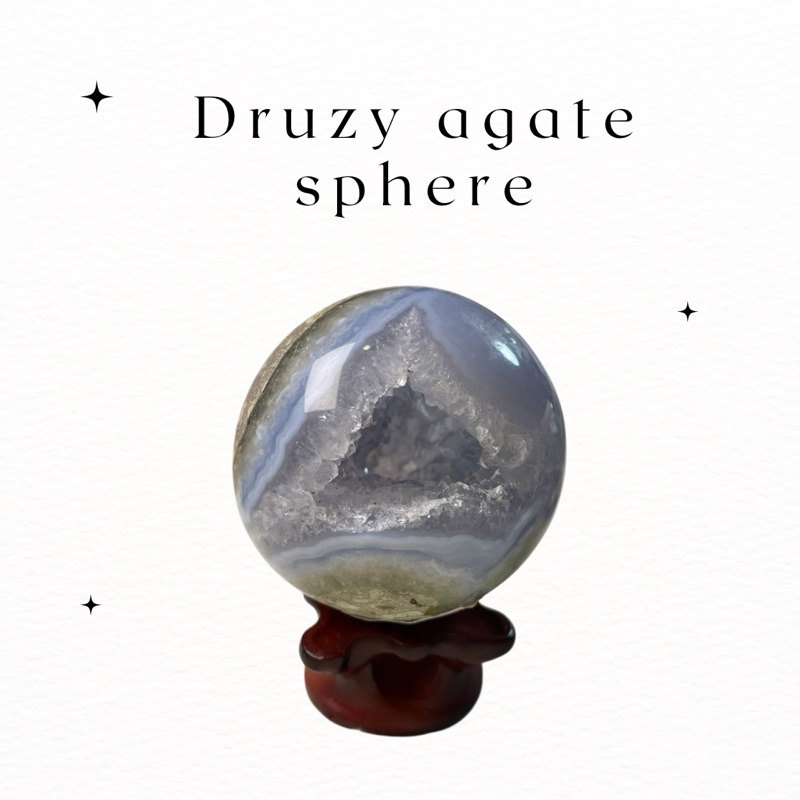 Druzy agate sphere  หินดูดทรัพย์