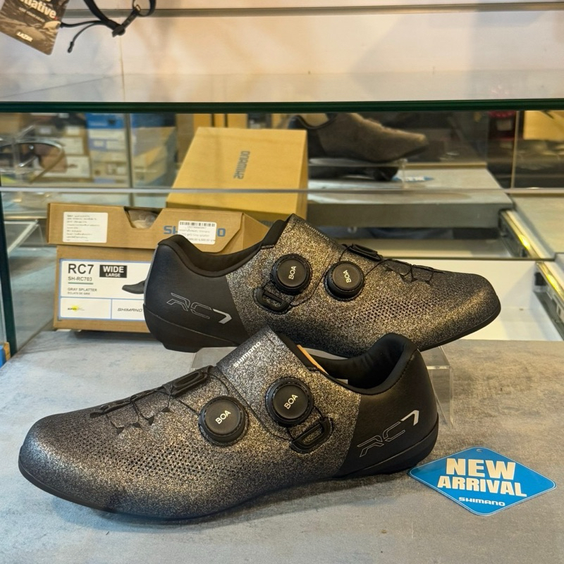 รองเท้า Shimano RC703 Limited Edition