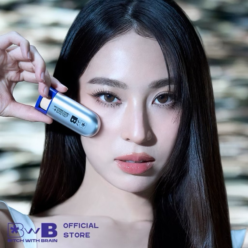 พร้อมส่ง (สกินทินต์ผิวสวยไว) BWB Moonbeam Radiance Skin Tint รองพื้นในรูปแบบแท่ง