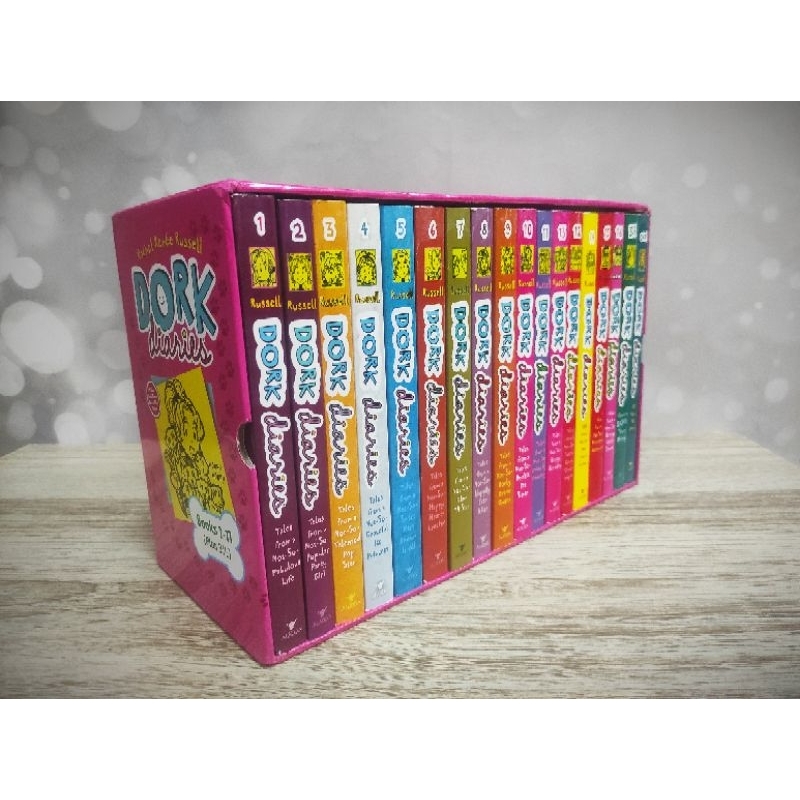 New Dork Diaries Collection US edition- 18 Books (Collection)Rachel Renee Russell