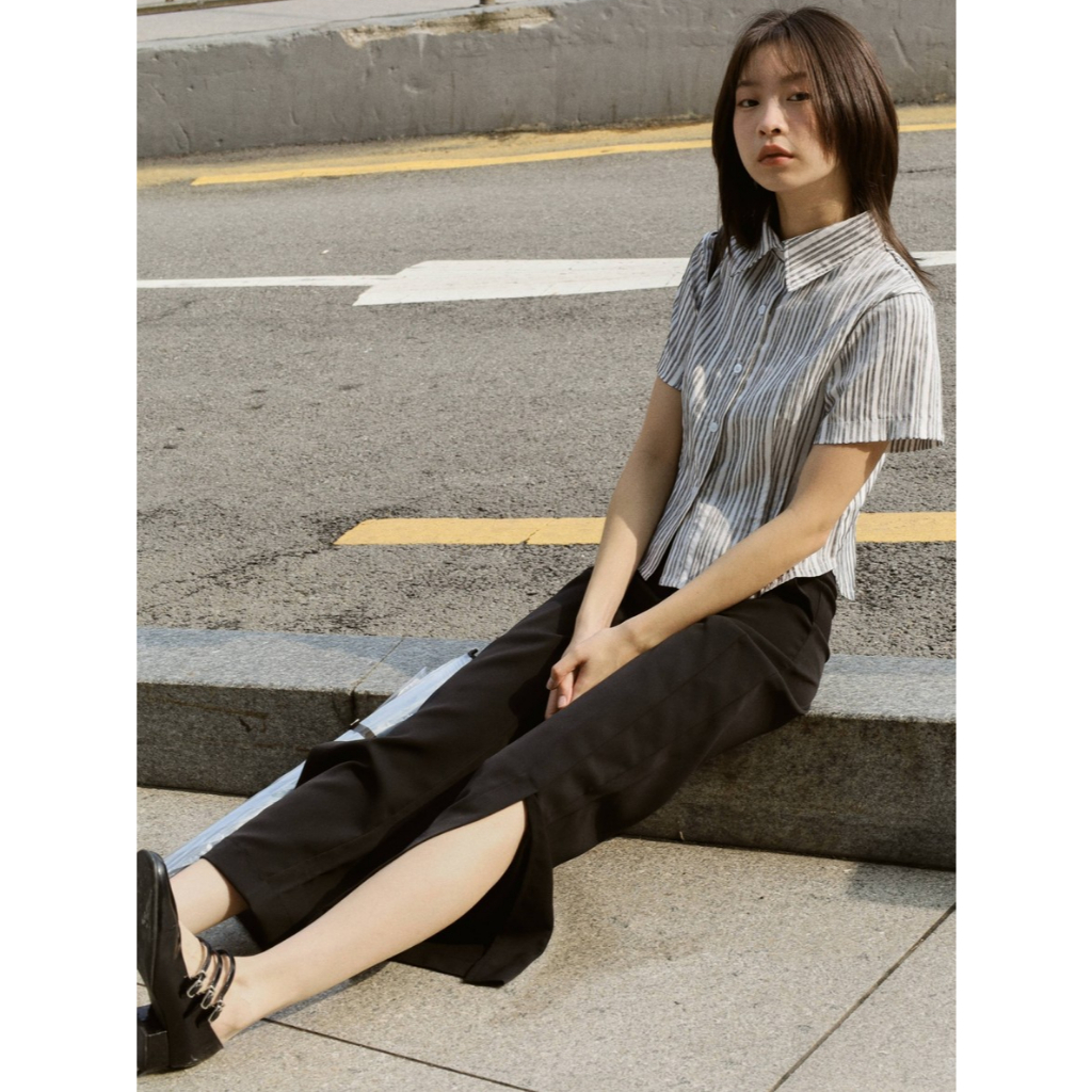 COPPER.BKK Robin Shirt  เสื้อเชิ้ตแขนสั้น ตีเกร็ดเข้ารูป