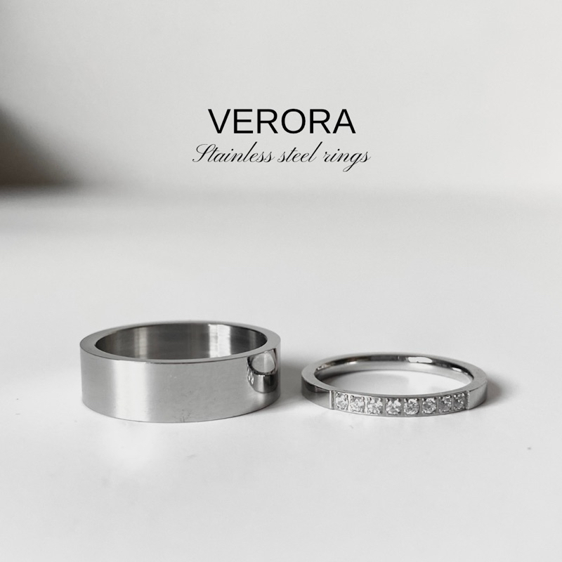 แหวนคู่งานสแตนเลส รุ่น verora คู่ละ 385-. พร้อมกล่อง✨