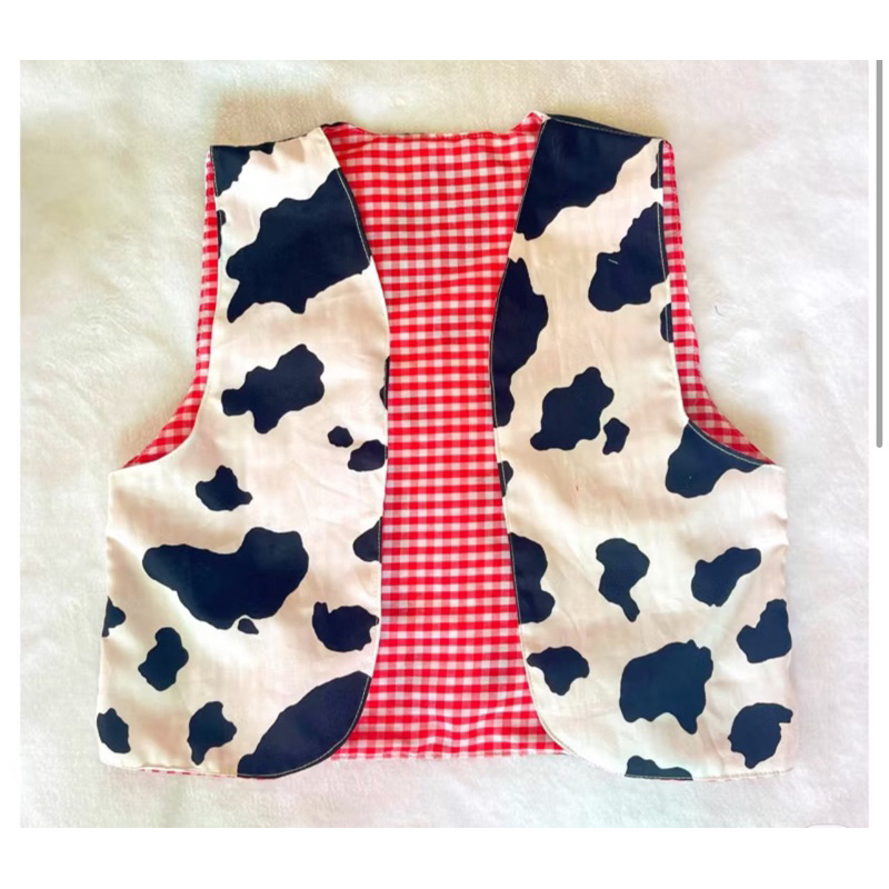 พร้อมส่งเสื้อกั๊กคาวบอยสก๊อตสีแดงสำหรับเด็ก-ผู้ใหญ่(เลื่อนดูตารางไซส์รูปถัดไปค่ะ)