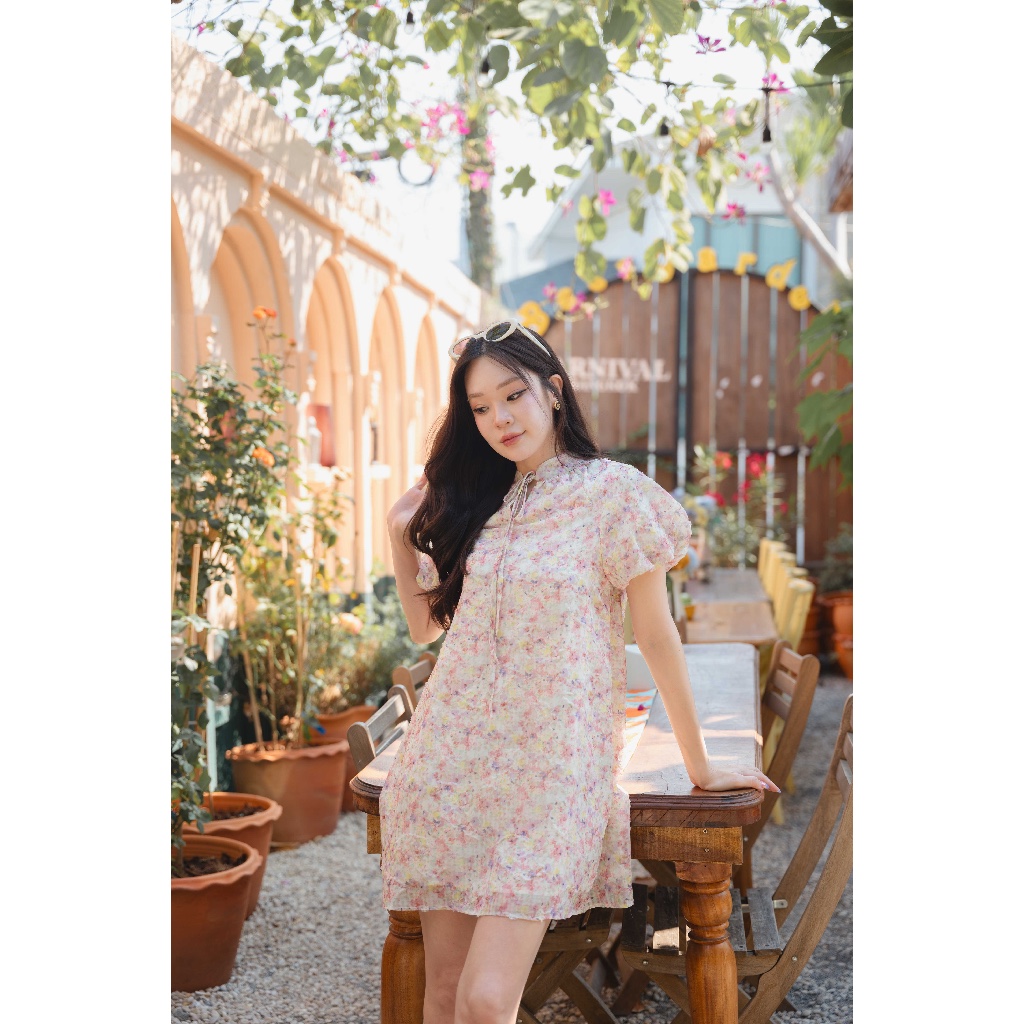 Pamlook Peri dress ลายดอกชมพู