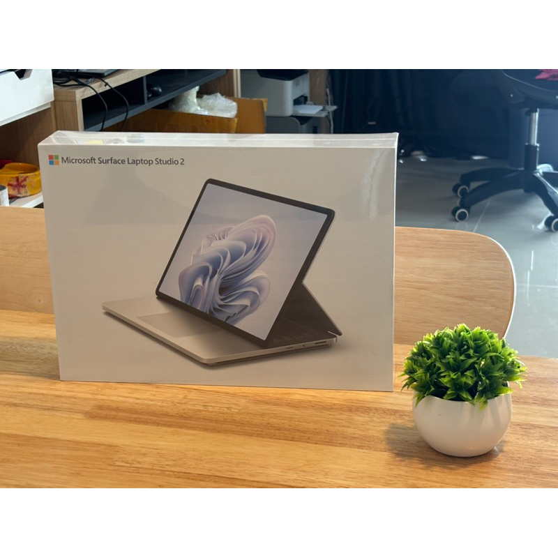 Surface Laptop Studio2 i7/16/512/RTX4050