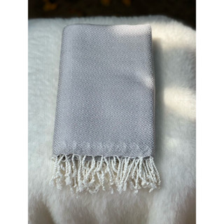 ผ้าคลุมไหล่ทอมือ หมักโคลน ย้อมธรรมชาติ