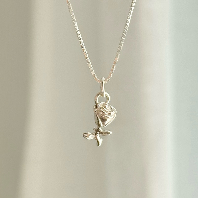 Winterwinter Jewelry Silver925 : เครื่องประดับเงินแท้ เงินแท้925 สร้อยคอพร้อมจี้เล็ก