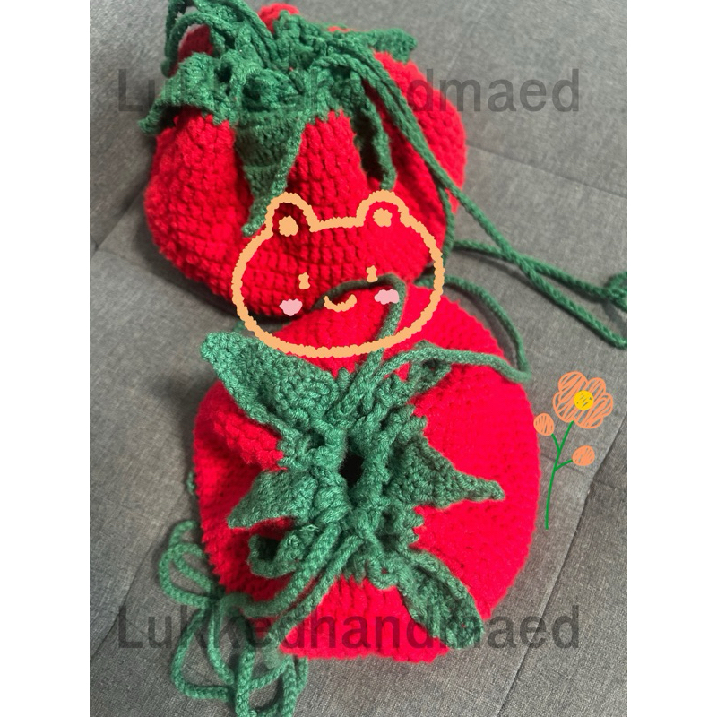 Tomato Pouch กระเป๋ามะเขือเทศไชต์ใหญ่ กระเป๋าไหมพรมถัก งานแฮนด์แมค งานฝีมือ#ของขวัญ#งานถัก - รูปที่ 2