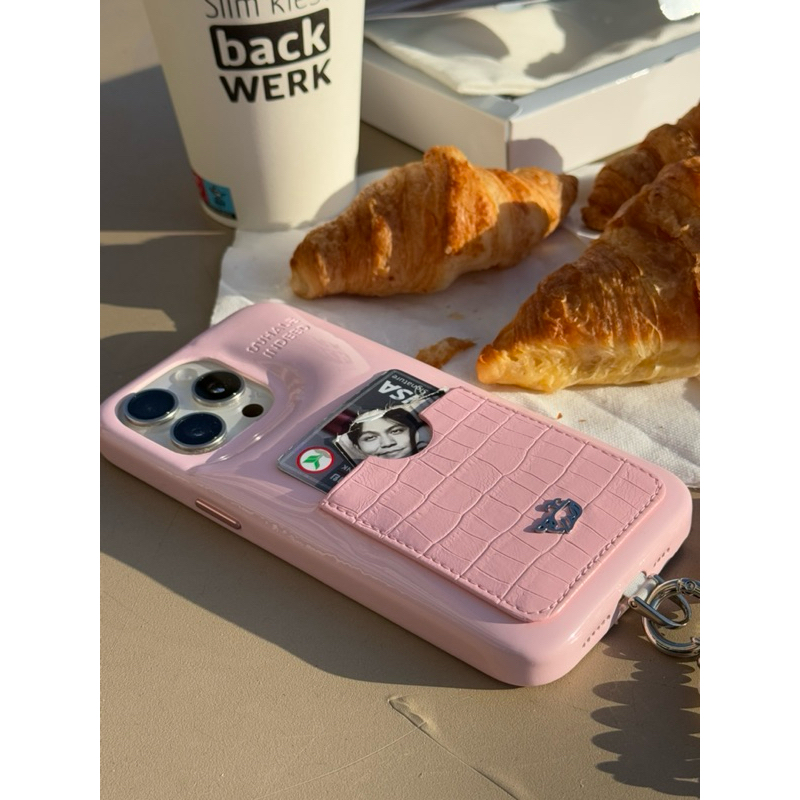 (เคส Loafy) เคสนุ่มนิ่ม Strawberry Kiss Loafy Whale Indeed Case เคสนิ่ม จับถนัดมือ วัสดุหนังเกรด Pre