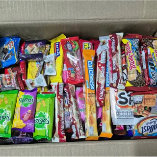 สุ่มขนมชิ้นเล็ก30ชิ้น คละกันหลายๆแบบ หลายๆรสชาติ ราคา1-3บาท