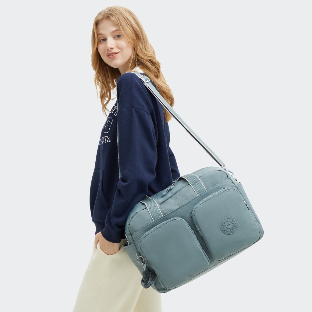 กระเป๋า Kipling รุ่น DEFEA XL สี RELAXED GREY