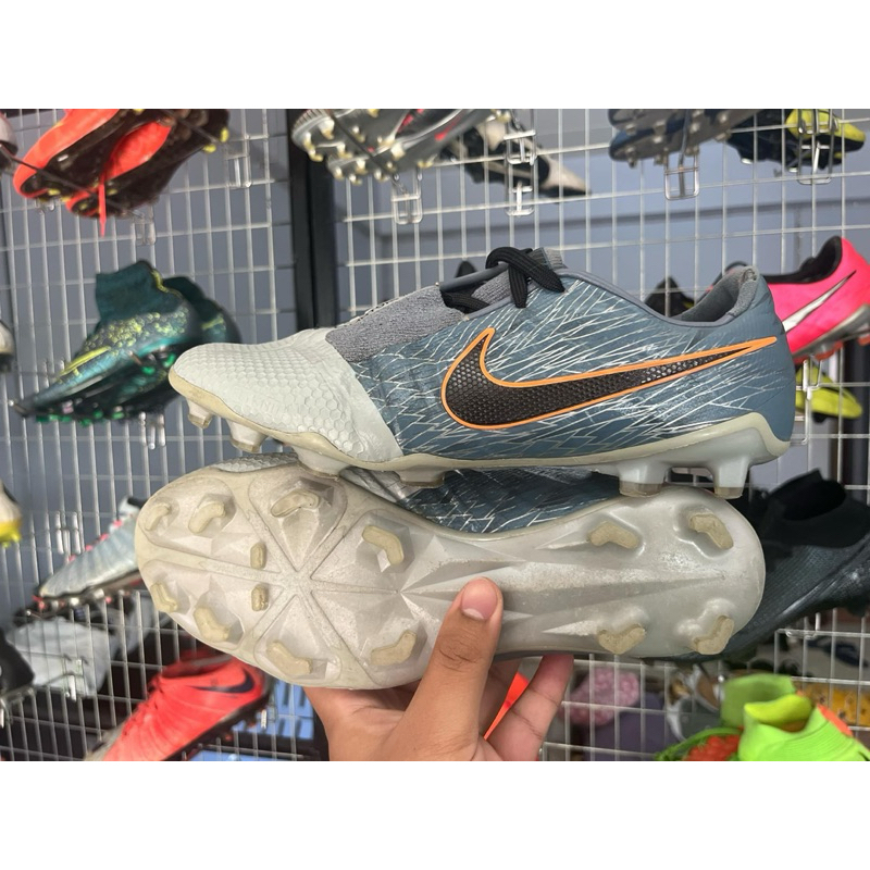 Nike Phantom Venom FG