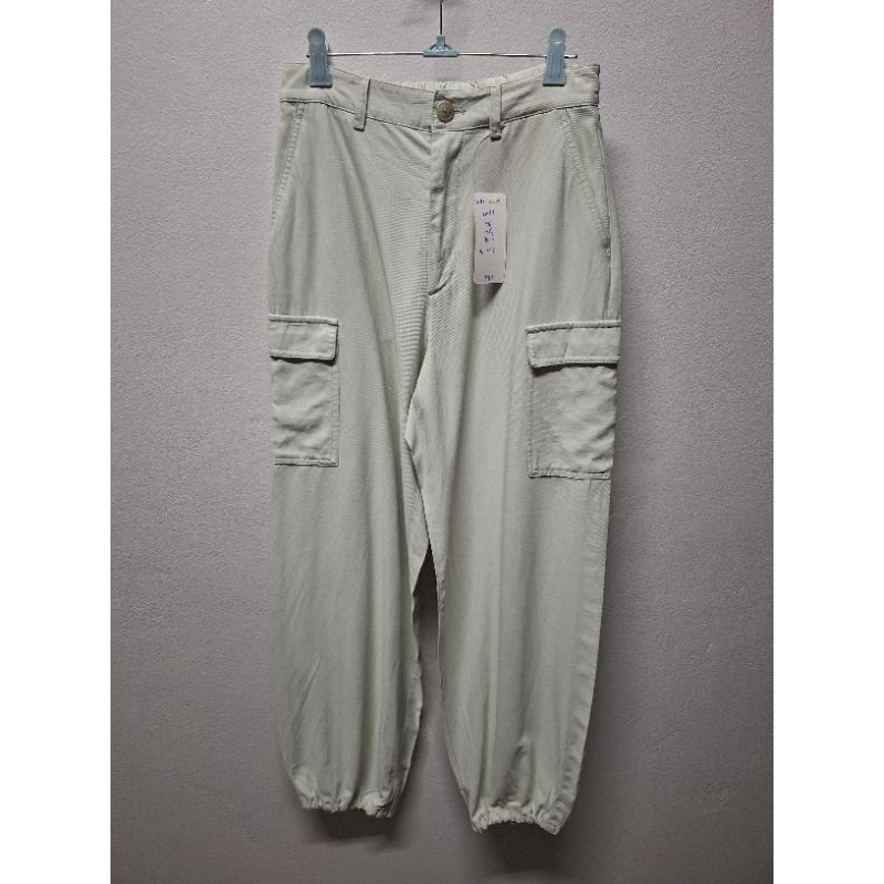 กางเกงคาร์โก้ uniqlo มือสอง size s#T252