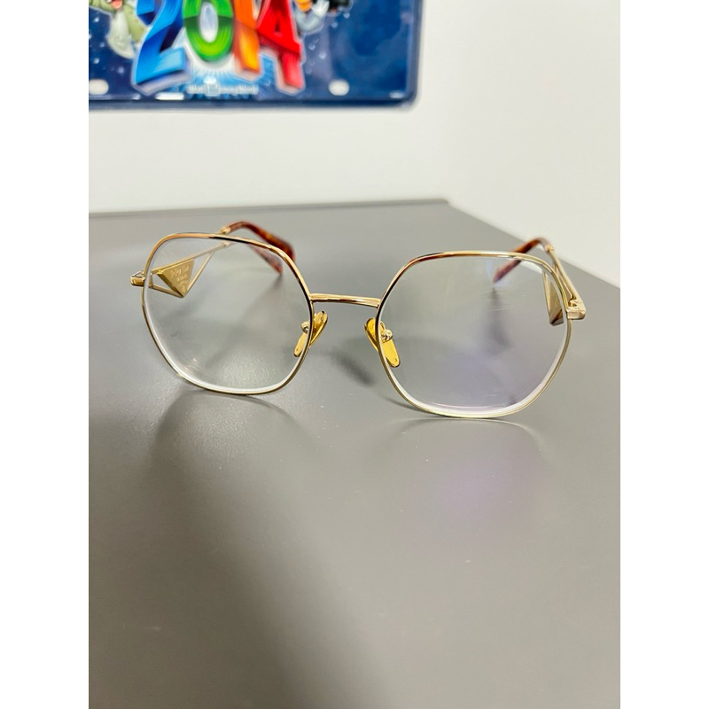 แว่นตา Prada ของแท้ พร้อมกล่อง