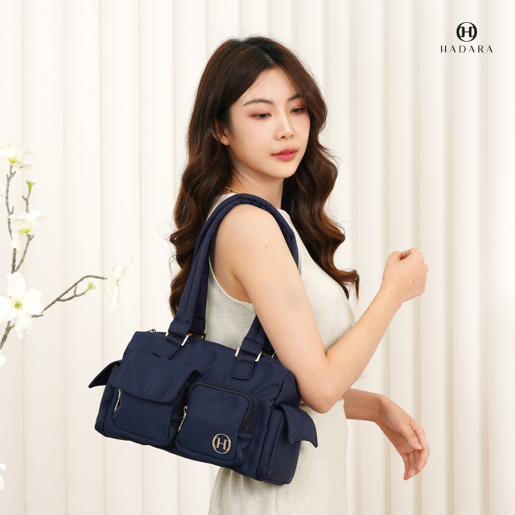 Hadara Classic 56 กระเป๋าสะพายข้าง Deluxe Nylon กันน้ำได้ 80% น้ำหนักเบาเพียง 410 กรัม