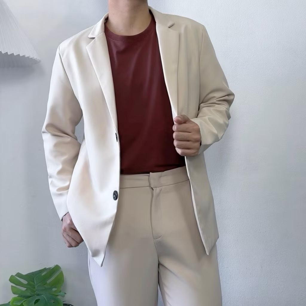 Blazer เบลเซอร์ผู้ชาย (สีครีม) สไตล์มินิมอล กระดุม 2 เม็ด