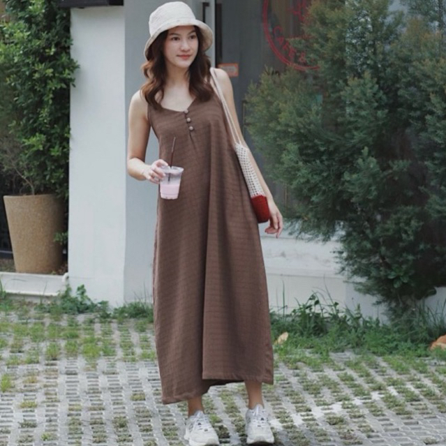 Button dress เดรสสายเดี่ยว