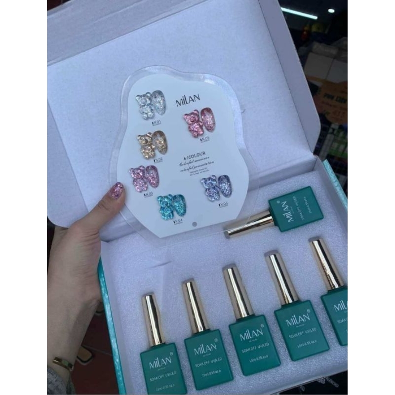 "พร้อมส่ง" ชุด 6สี สีเจล กากเพชร เนื้อแน่น milan 6 สี (ขนาด 15ml) แถมชาร์ทสี ขาตั้ง