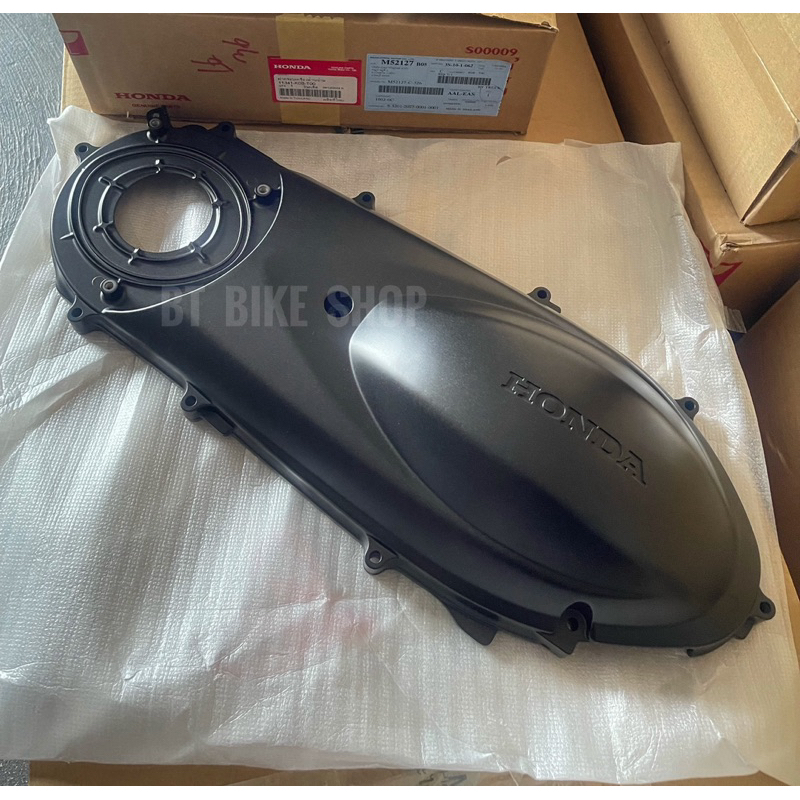 ฝาครอบเครื่องด้านซ้าย Forza300ปี18-20 แท้ศูนย์ ราคา ถูกที่สุด ดีลบีเคเค รูปภาพหลัก