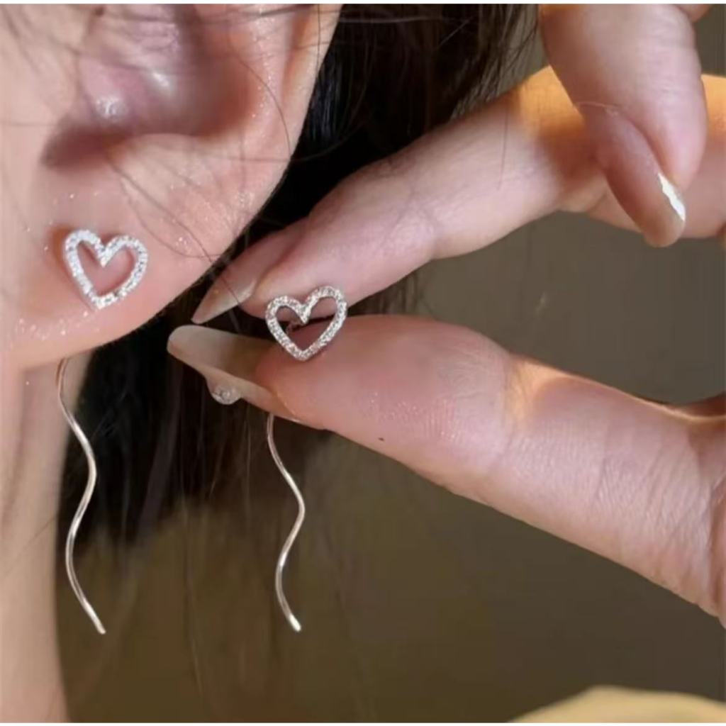 ต่างหูหัวใจเกลียวยาว ดีไซน์หัวใจโซ่เกลียว พู่หัวใจ แฟชั่นเกาหลี ต่างหูเงินหยัก แบบเรียบง่าย เครื่องประดับ