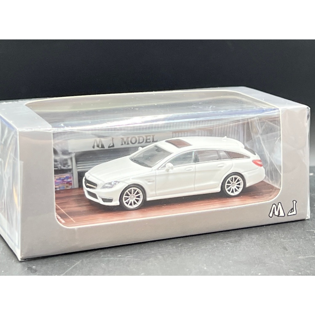 MJ 1/64 Diecast Model Benz amg cls63 Station Wagon Early White