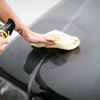 Meguiar's G201006 Ultimate Quik Detailer สเปรย์ฉีดเช็ด ดีเทลเลอร์ ทำความสะอาดและเคลือบลื่นผิวสีรถ ขนาด 177 มิลลิลิตร