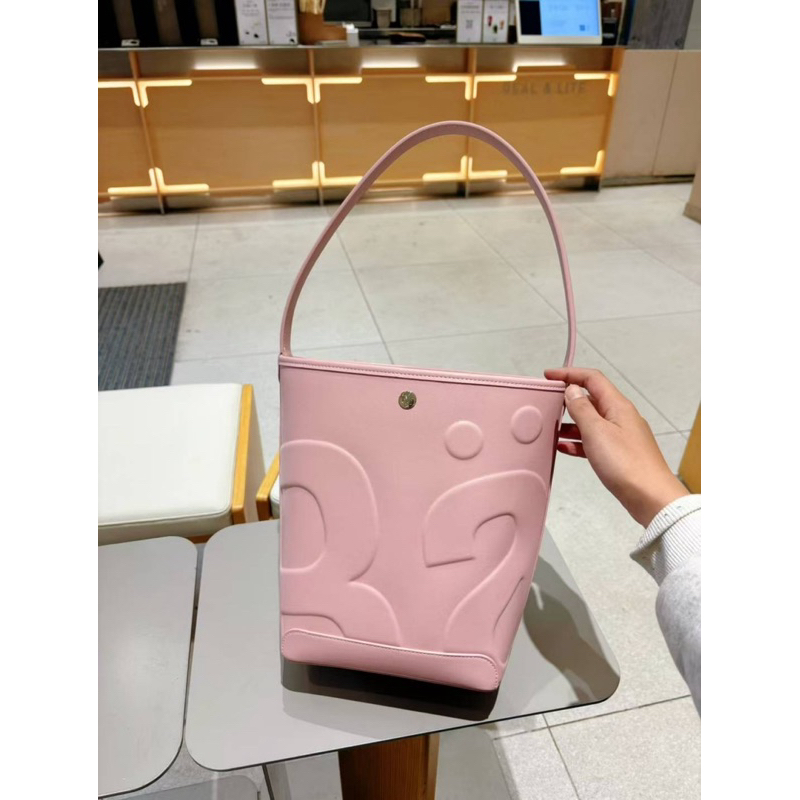 🔥พร้อมส่ง🔥 Rally the bag 💯มาพร้อมป้ายห้อย และ ถุงผ้า กล่อง