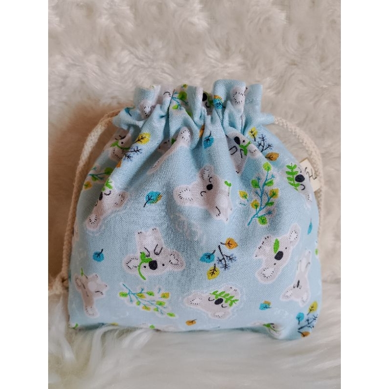 พร้อมส่ง!!!กระเป๋าผ้าหูรูดมินิ มีหลายลาย ผ้าคอตตอนนำเข้า ผ้าป่าน ผ้าฝ้ายไทย ผ้าคอตตอนมีซับใน ใส่ของจุกจิก - รูปที่ 4