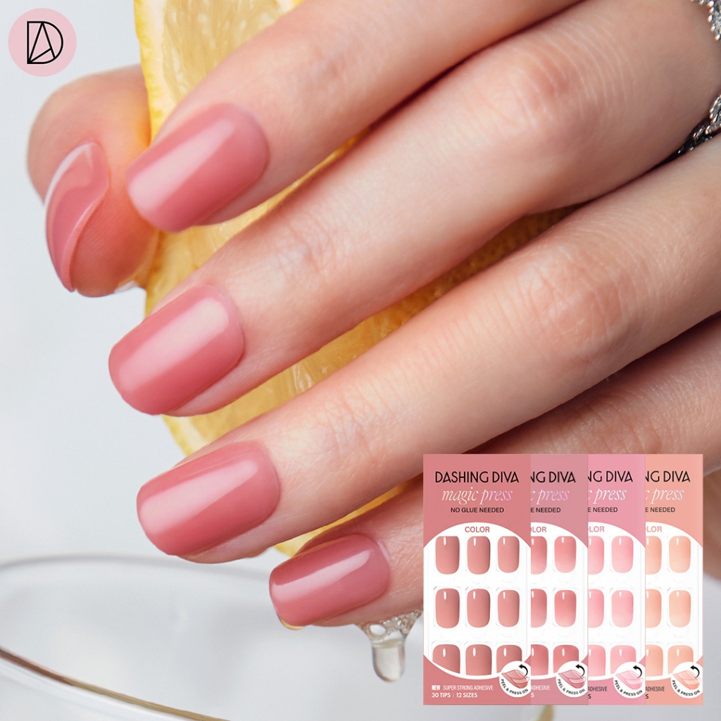 Dashing Diva เล็บปลอม ทรงปลายโค้งมน รุ่น MDC5P021RD-MDC5P025RD จำนวน 1 กล่องมี 30 เล็บ