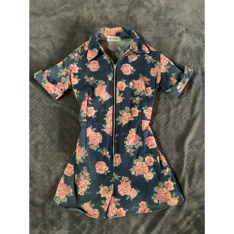 ชุดเซต ผ้าทอลายดอกไม้ ป้าย Nuy Shop ไซส์ SM