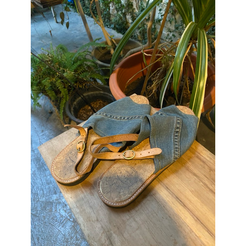 รองเท้ารัดส้นผ้ายีนส์ Oneth1ng