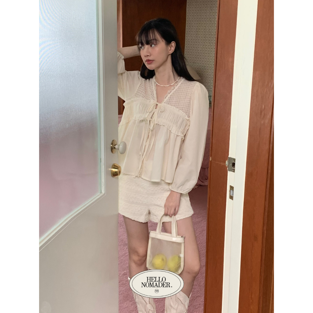 NOMADE.& พร้อมส่ง Palmspring top {เสื้อแขนยาวผ้าบางๆคอวีโบว์หน้า}