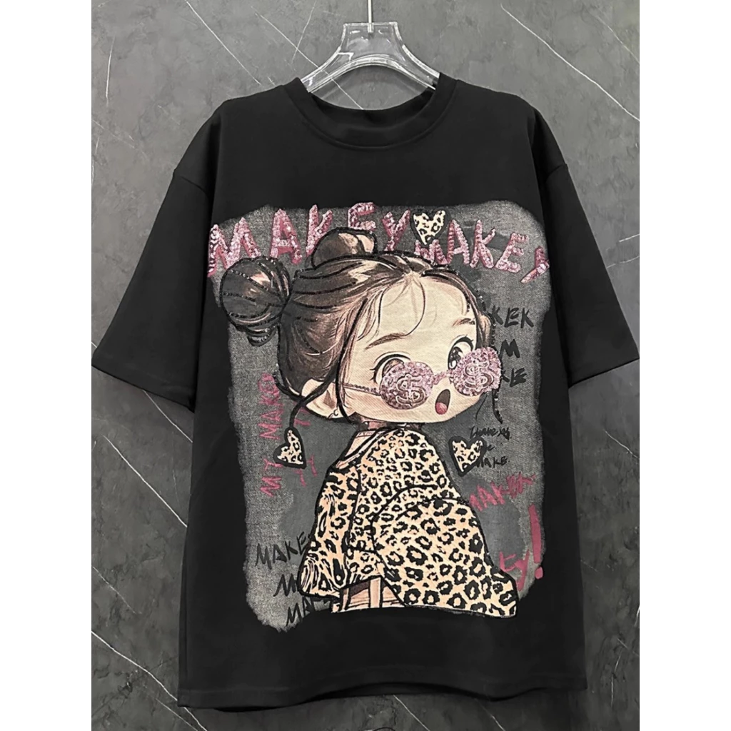 Crazy` T-shirt เสื้อยืดคอกลมแขนสั้นพิมพ์ลายการ์ตูนเด็กผู้หญิงใส่แว่น ใหม่