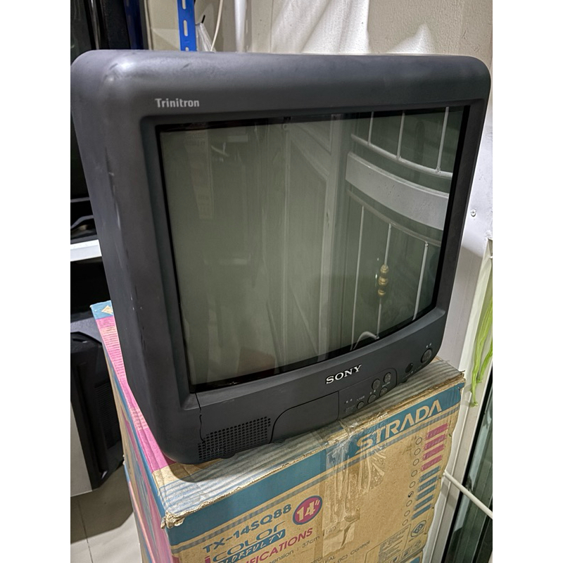 Sony Japan CRT Color TV 16 inches