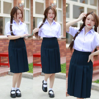 กระโปรงนักเรียนทรงแคบ สีกรมเข้ม-สีดำ ผ้ามันดีวาย ตีเกร็ด5.5นิ้ว ยาว22,23,24,25,26 กระโปรงม.ปลาย
