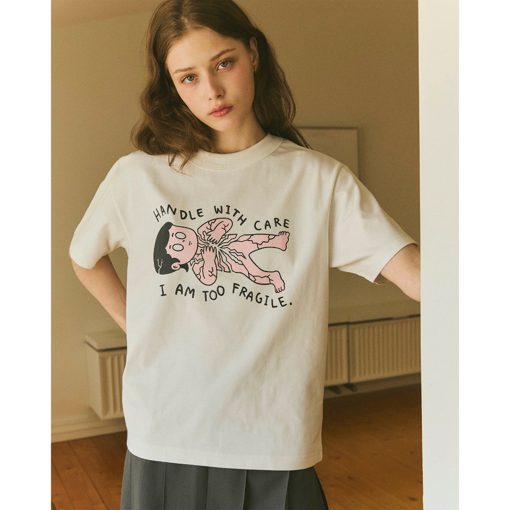 Boyis - เสื้อยืด Fragile Tee