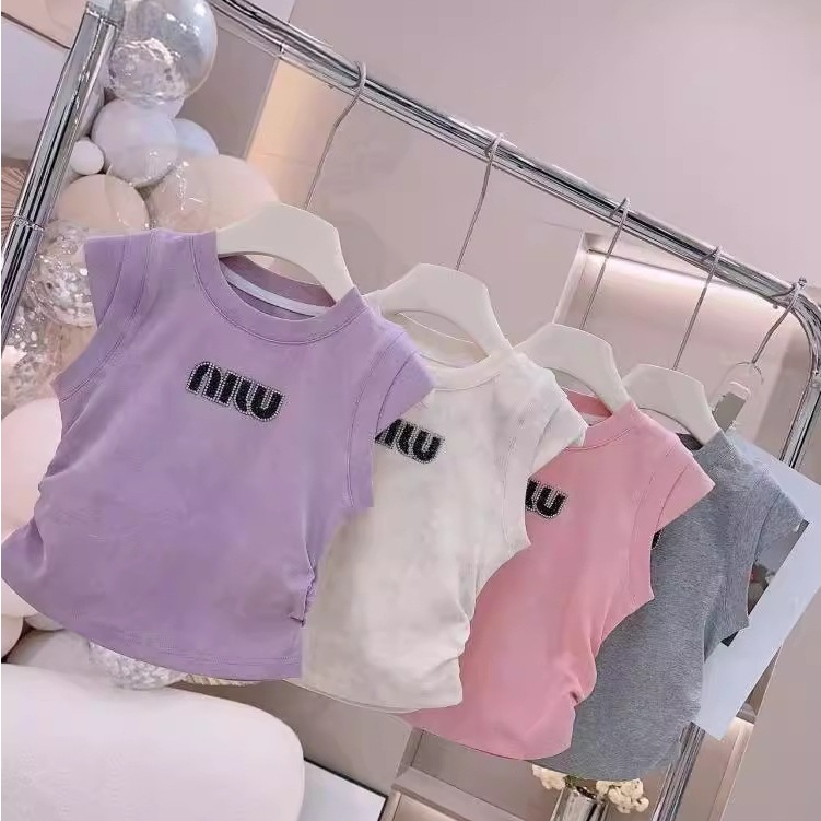 พร้อมส่ง 🇹🇭 เสื้อยืดเด็กผู้หญิง สกรีนลายที่หน้าอก เนื้อผ้าใส่สบาย