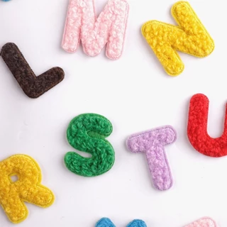 DIY ตัวรีด/สติ๊กเกอร์ห้ามรีด A-Z รีดกับวัสดุที่เป็นผ้าได้หลากชนิด ติดบนอุปกรณ์นักเรียน ติดกระเป๋า ติดรองเท้า ซ่อมเสื้อ