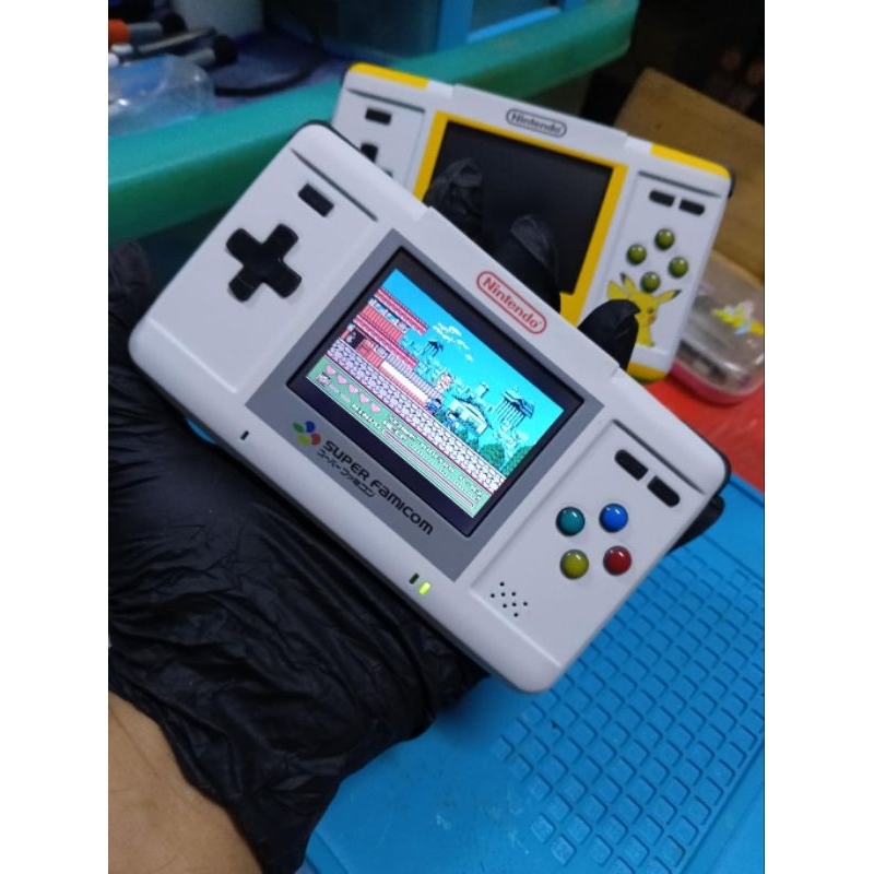 NINTENDO GAMEBOY MACRO XL