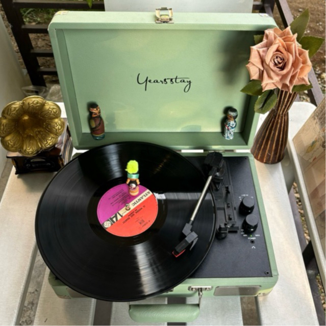 Vintage turntable vinly record player Lp player แผ่นเสียง