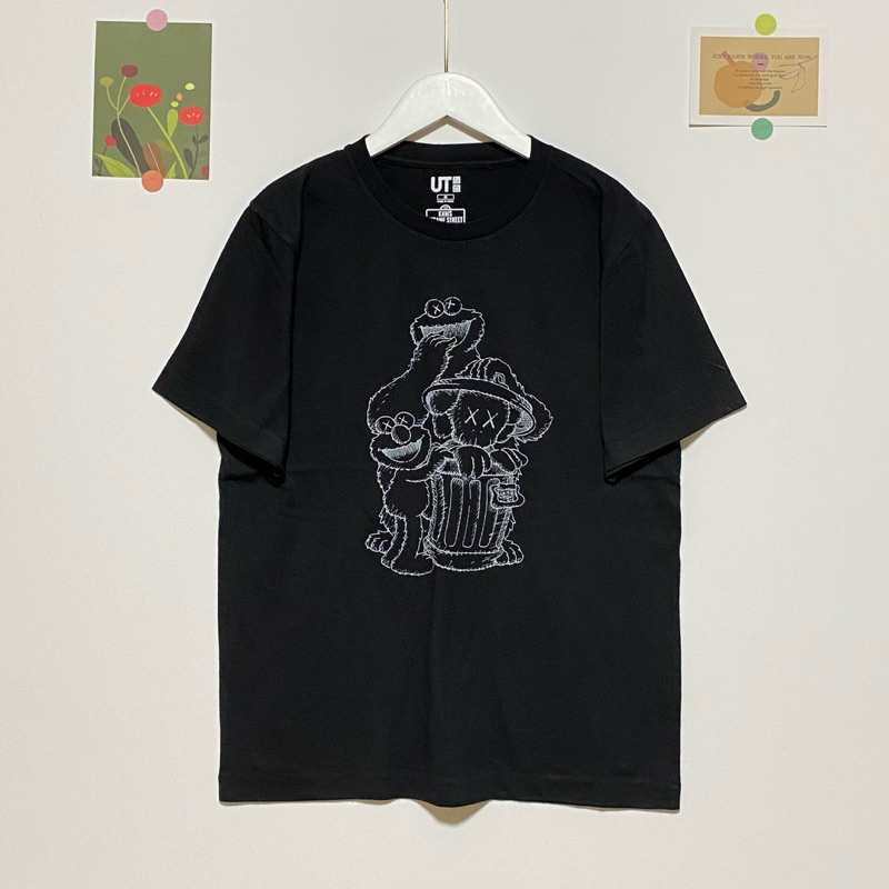 Uniqlo UT x KAWS x Sesame street