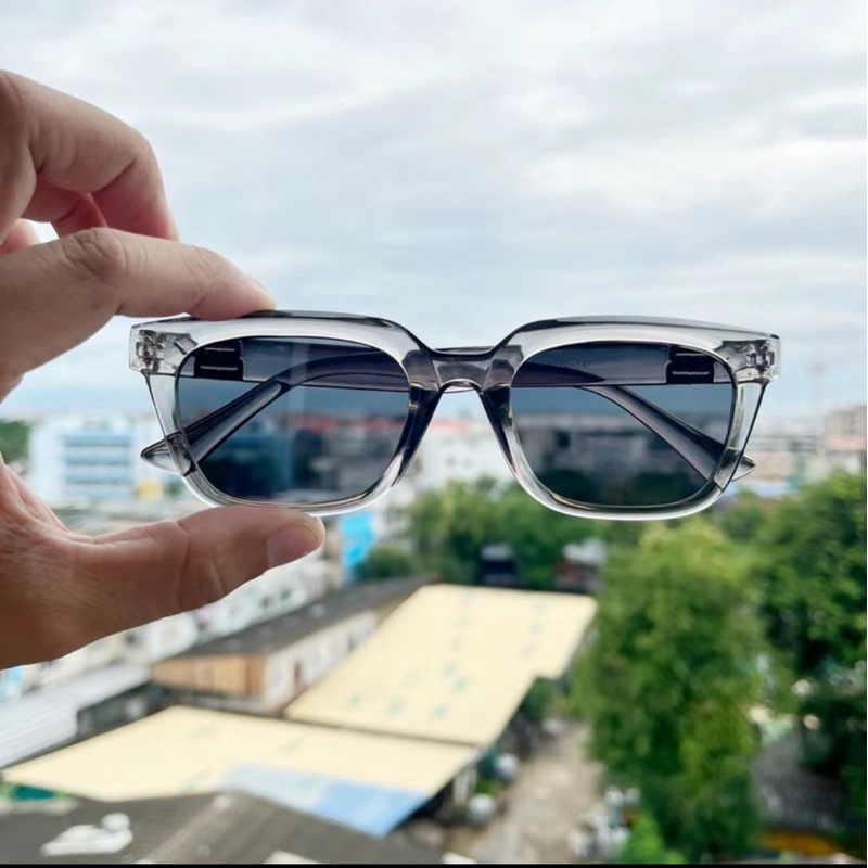 แว่นกันแดด สไตล์วินเทจ สุดฮิต  กัน UV400 สามารถนำกรอบเปลี่ยนเลนส์สายตาได้