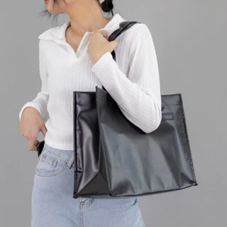 กระเป๋าถือ กระเป๋าผ้าใบกันน้ำ 2 ขนาด พกพาสะดวก SIMPLE BAG KIDNAP ME.