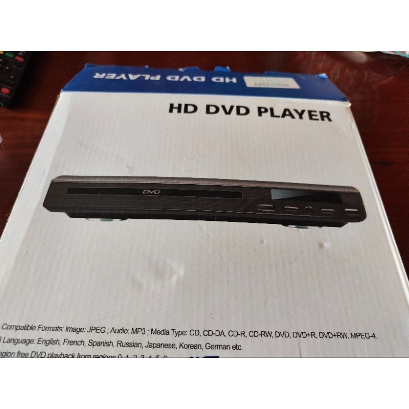 เครื่องเล่น DVD แบบพกพาซื้อมาแล้วไม่ได้ใช้ของยังใหม่ยังไม่ได้ใช้