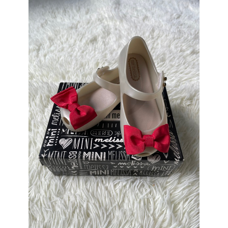 รองเท้าเด็กมือสอง  รองเท้าmini รองเท้า mini melissa มินิเมลิสา ไซร์ us7(13.5cm)
