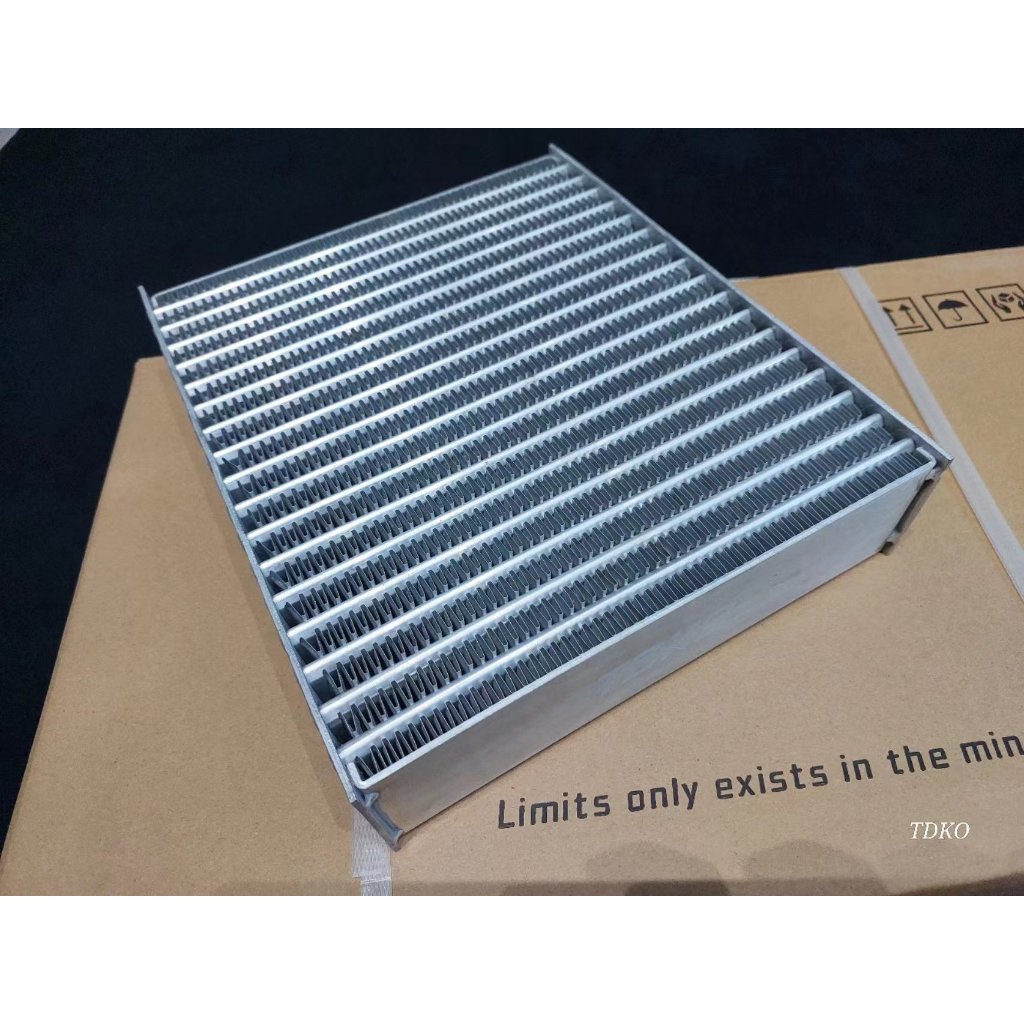 TDKO แกนอินเตอร์คูลเลอร์ประสิทธิภาพสูง 13X11X2.7  น้ำหนัก 2.7กก