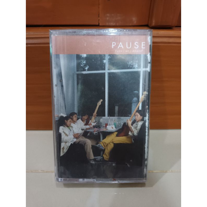 เทปคลาสเซ็ท PAUSE Push me again