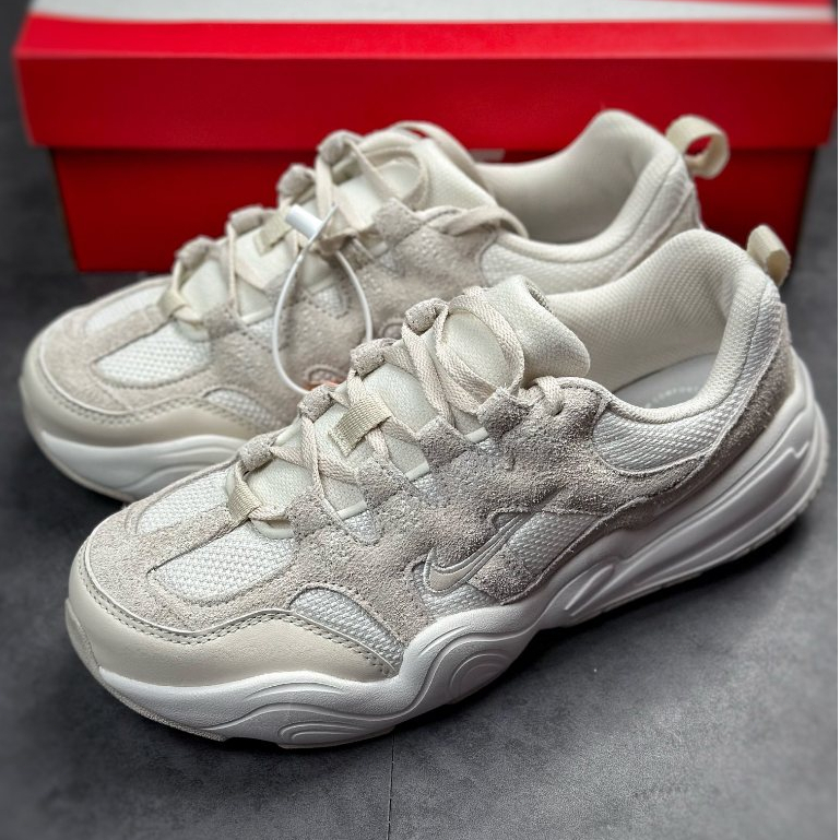 Nike M2K Tekno PLUS รองเท้าพ่อลําลองย้อนยุค รองเท้ากีฬา