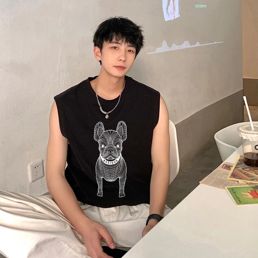 UT shop เสื้อกล้าม แขนกุด oversize ผ้าฝ้าย100% เสื้อแขนกุด แฟชั่น แนวสตรีท 'DOG BASIQUE' เสื้อ ผู้ชาย เสื้อสีขาว